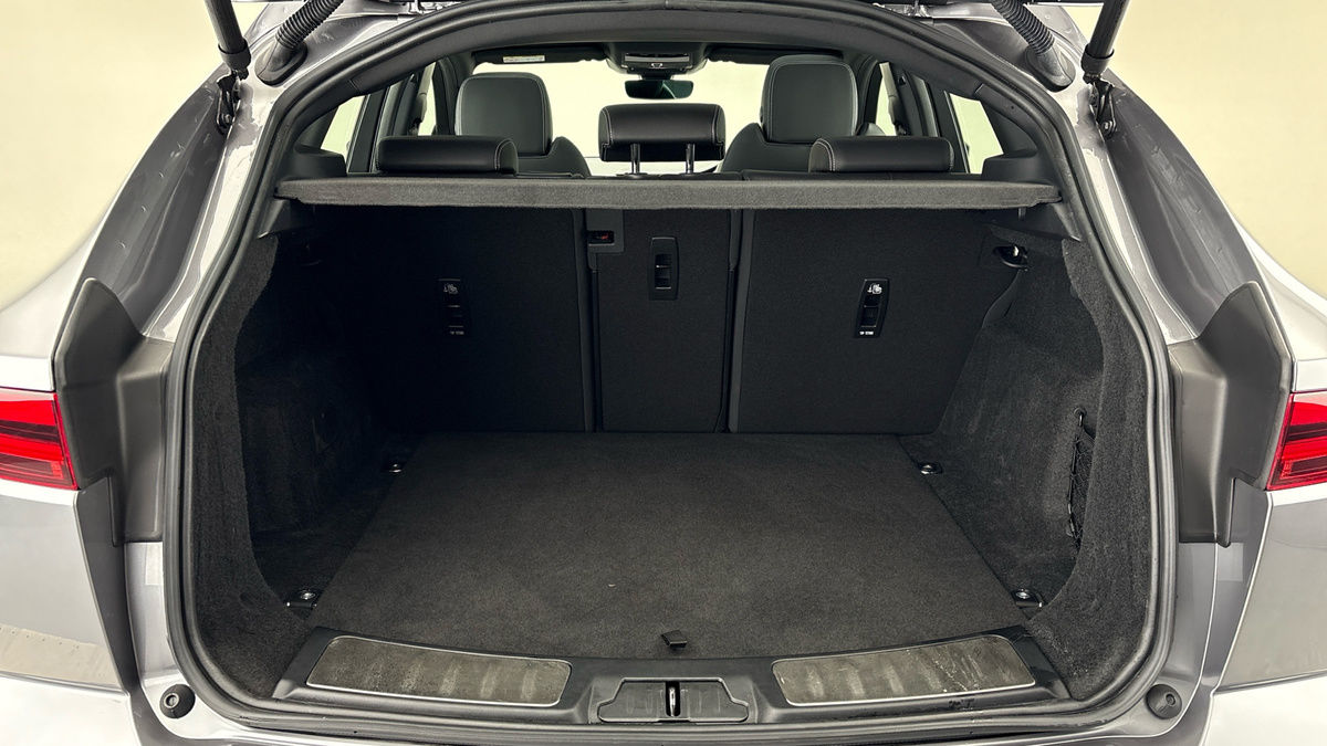 Used Jaguar E-Pace 2024 for sale - 77643448: Photo 11