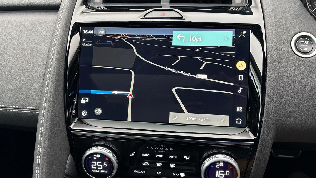 Used Jaguar E-Pace 2024 for sale - 77643448: Photo 17