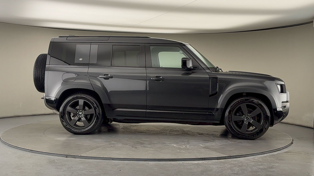 Used Land Rover Defender 110 2023 for sale - 77584247: Photo 37