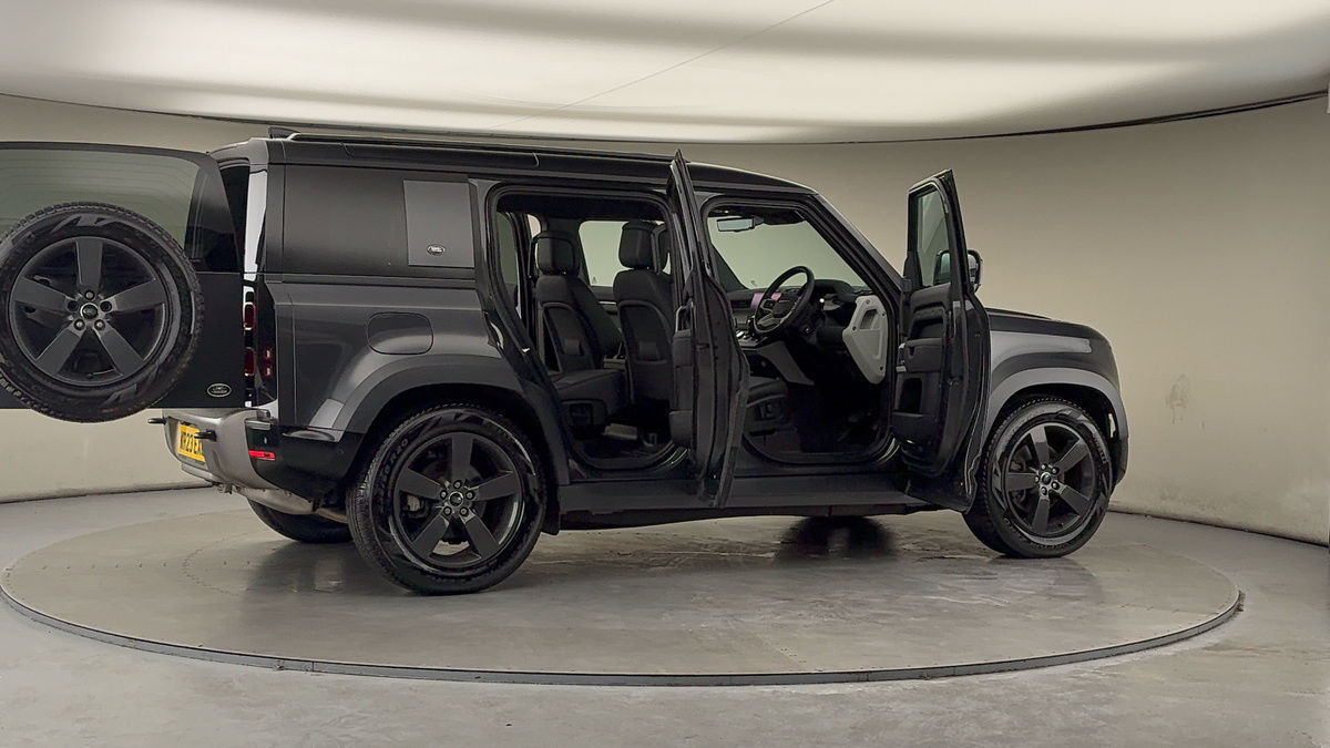 Used Land Rover Defender 110 2023 for sale - 77584247: Photo 58