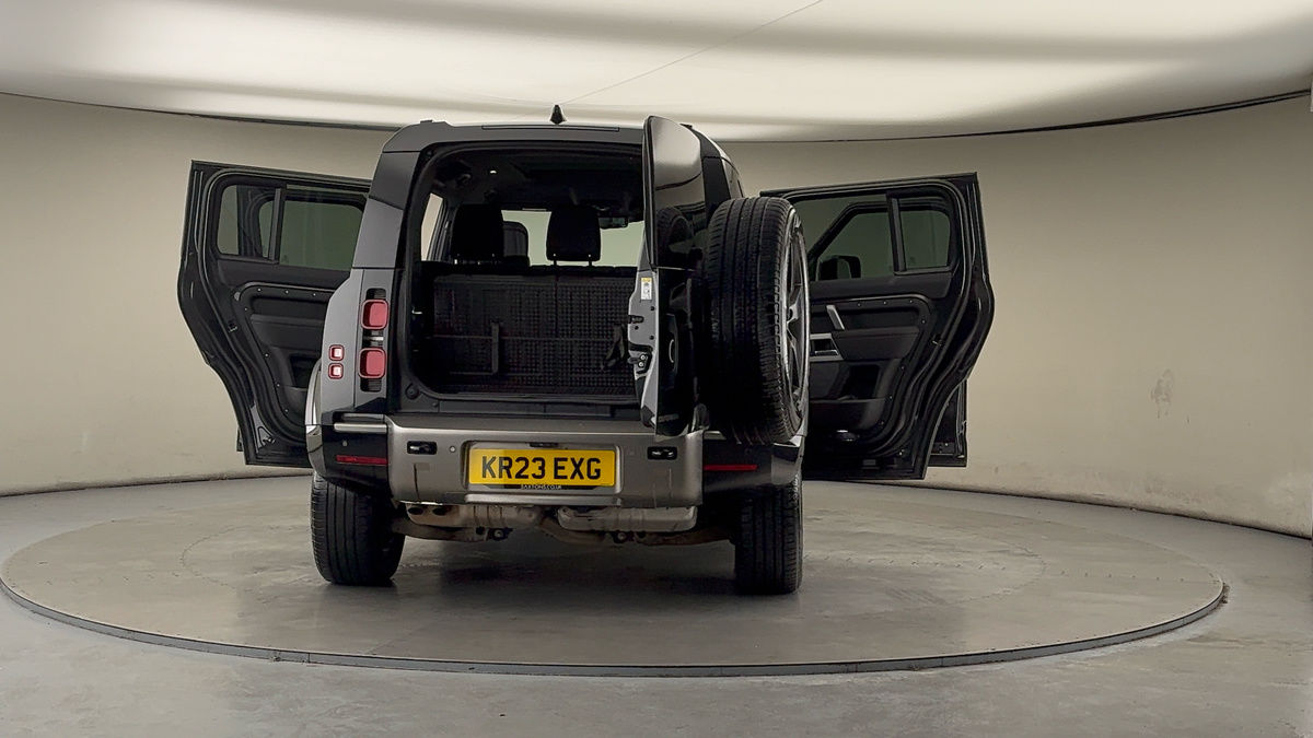 Used Land Rover Defender 110 2023 for sale - 77584247: Photo 61