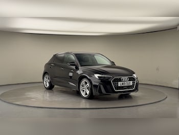 Used Audi A1 2019 for sale - 76520946: Photo