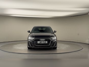 Used Audi A1 2019 for sale - 76520946: Photo