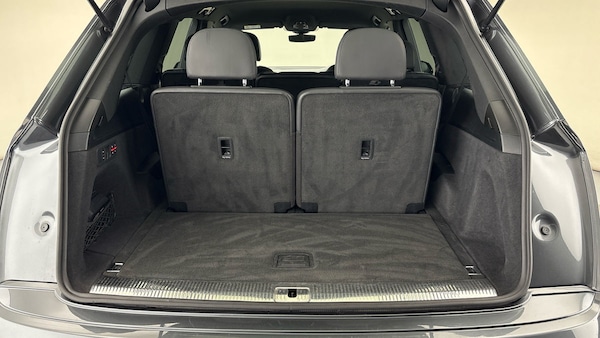 Used Audi Q7 2020 for sale - 76197985: Photo 11
