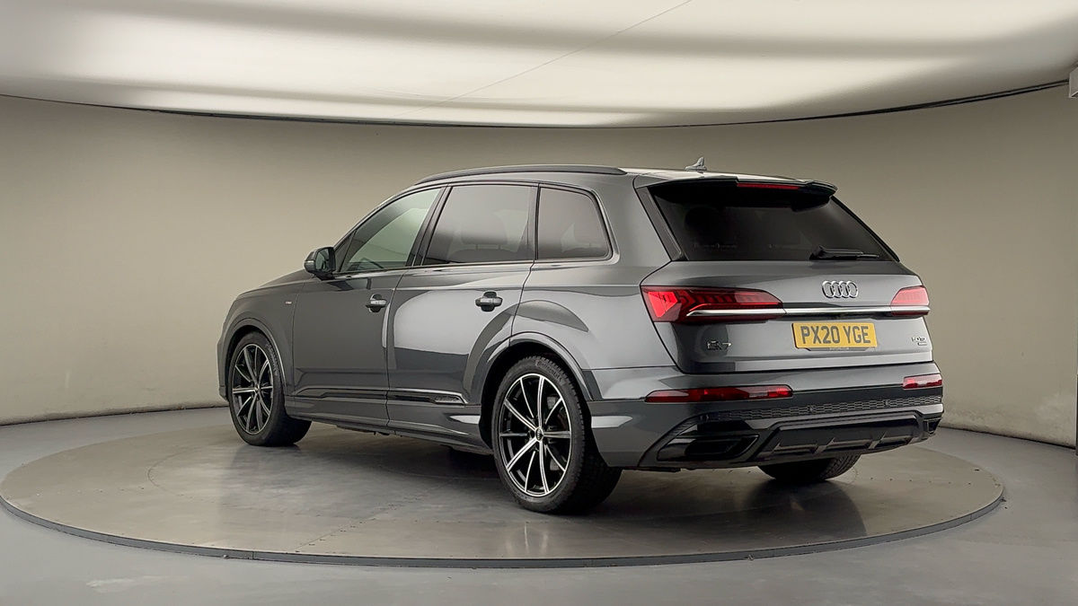 Used Audi Q7 2020 for sale - 76197985: Photo 2