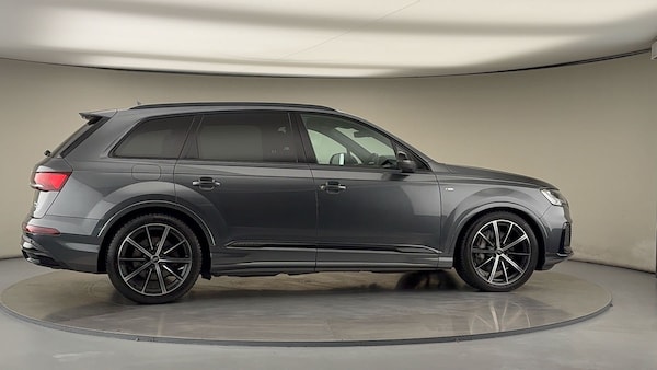 Used Audi Q7 2020 for sale - 76197985: Photo 40