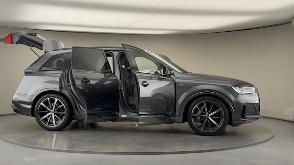 Used Audi Q7 2020 for sale - 76197985: Photo 58