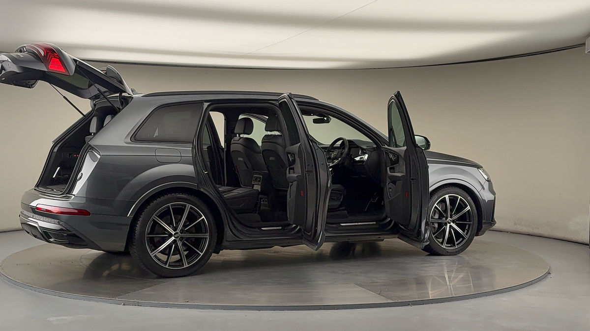 Used Audi Q7 2020 for sale - 76197985: Photo 60