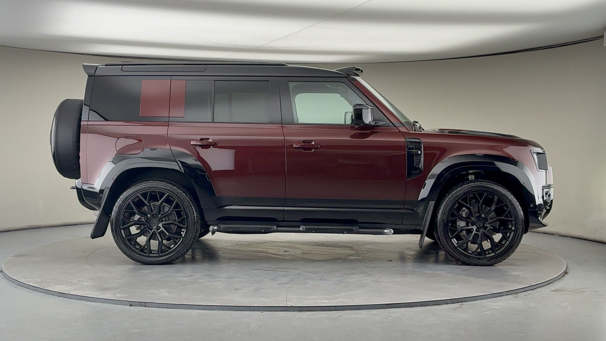 Used Land Rover Defender 2025 for sale - 77494499: Photo 16