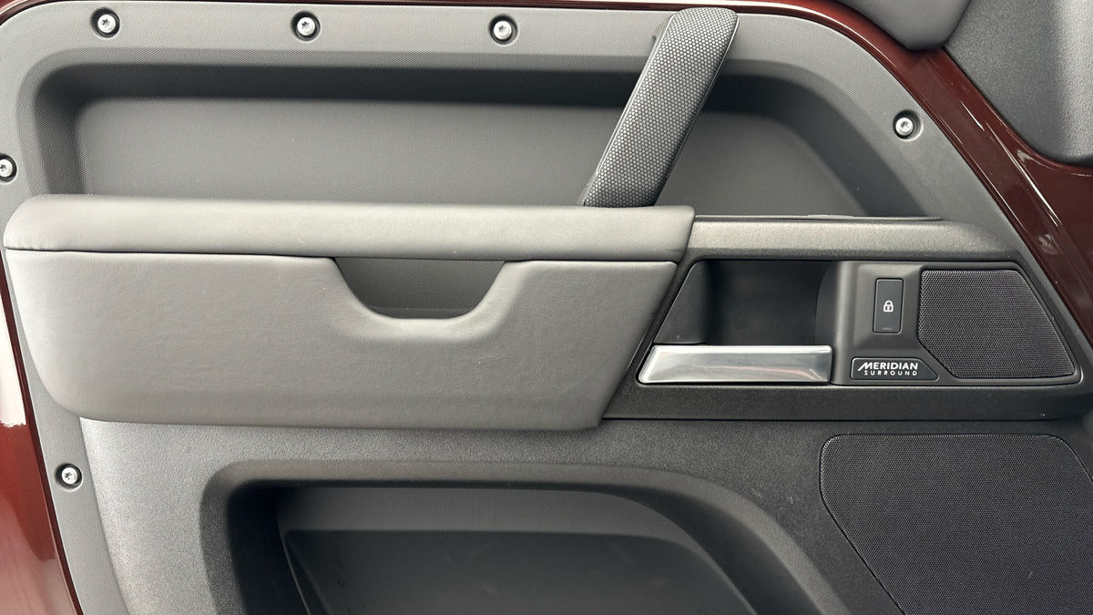 Used Land Rover Defender 2025 for sale - 77494499: Photo 19