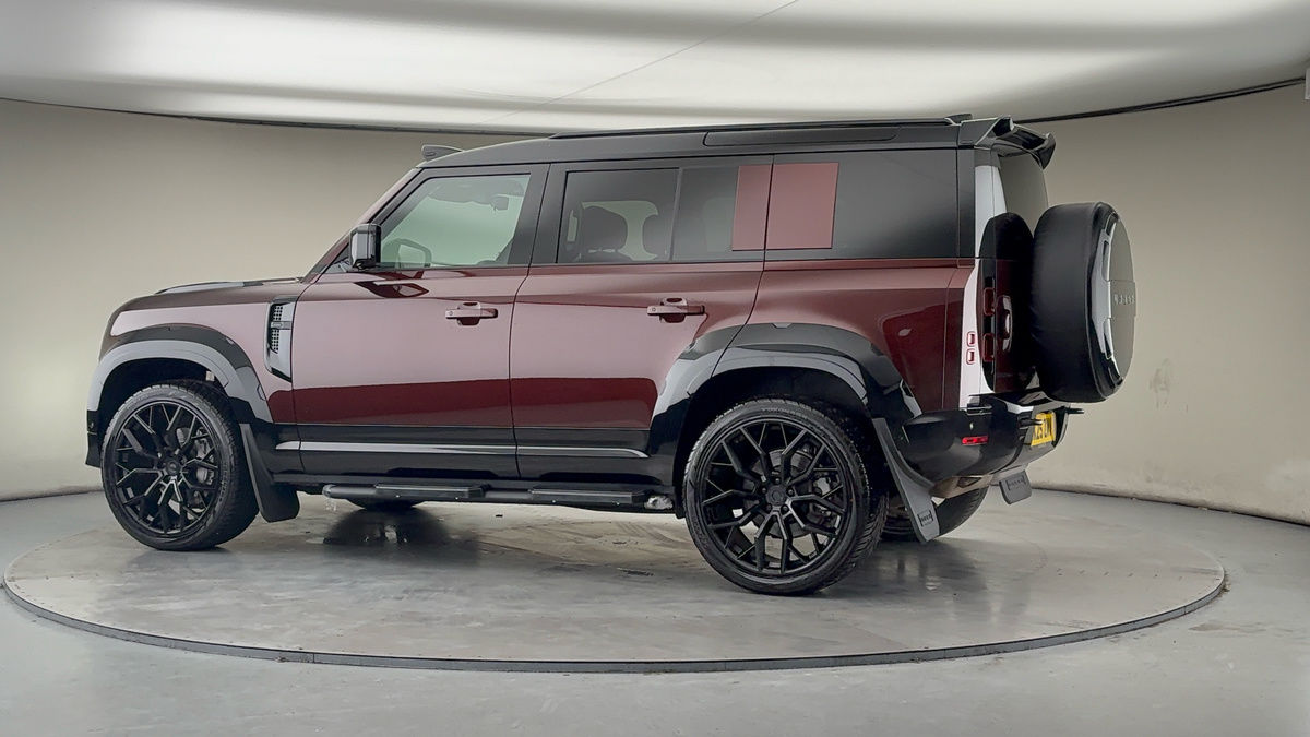 Used Land Rover Defender 2025 for sale - 77494499: Photo 32