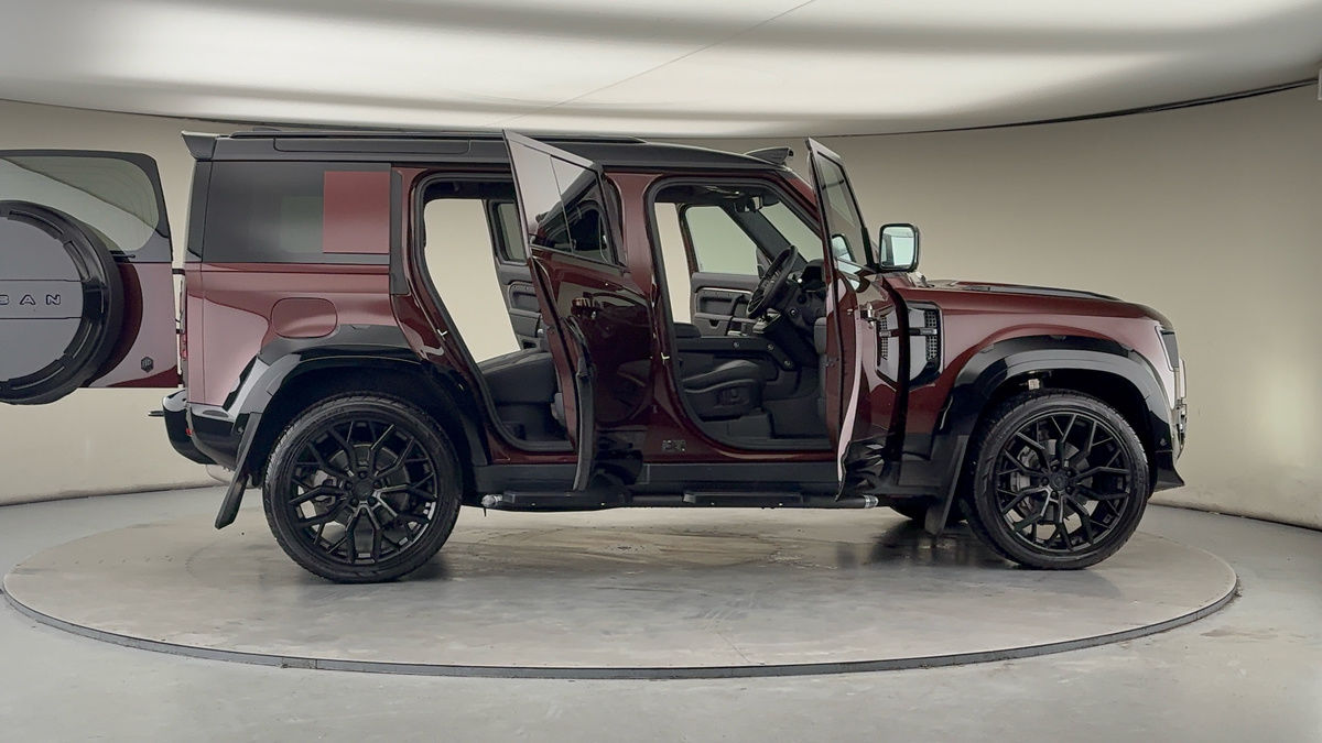 Used Land Rover Defender 2025 for sale - 77494499: Photo 62