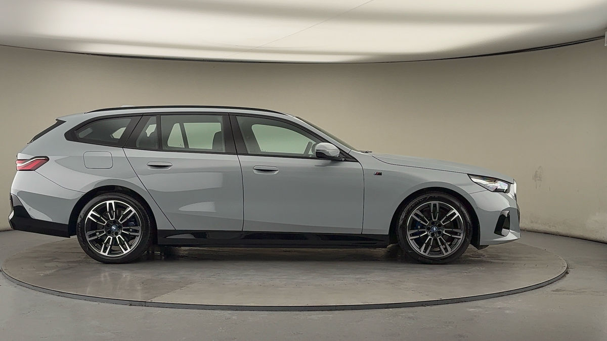 Used BMW 5 Series 2024 for sale - 77409264: Photo 16