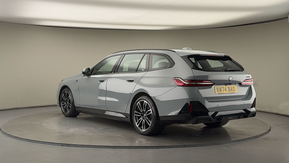 Used BMW 5 Series 2024 for sale - 77409264: Photo 2