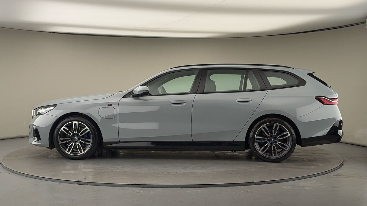 Used BMW 5 Series 2024 for sale - 77409264: Photo 28