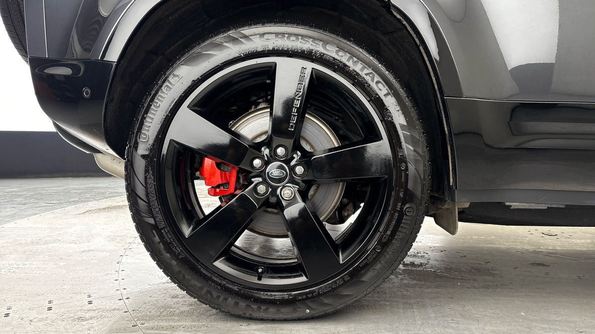 Used Land Rover Defender 110 2024 for sale - 77129253: Photo 10