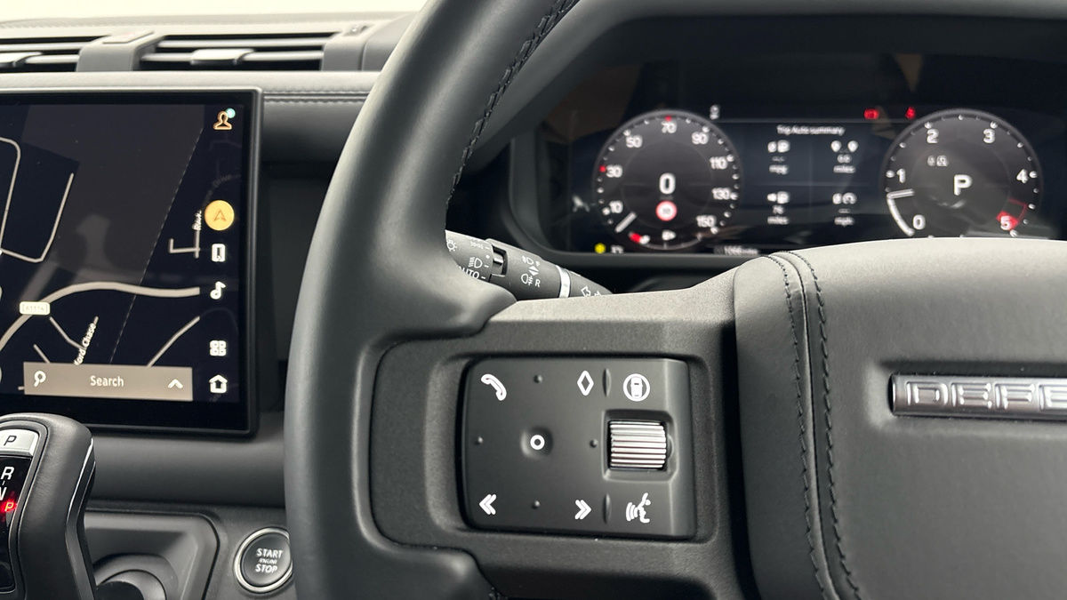 Used Land Rover Defender 110 2024 for sale - 77129253: Photo 13