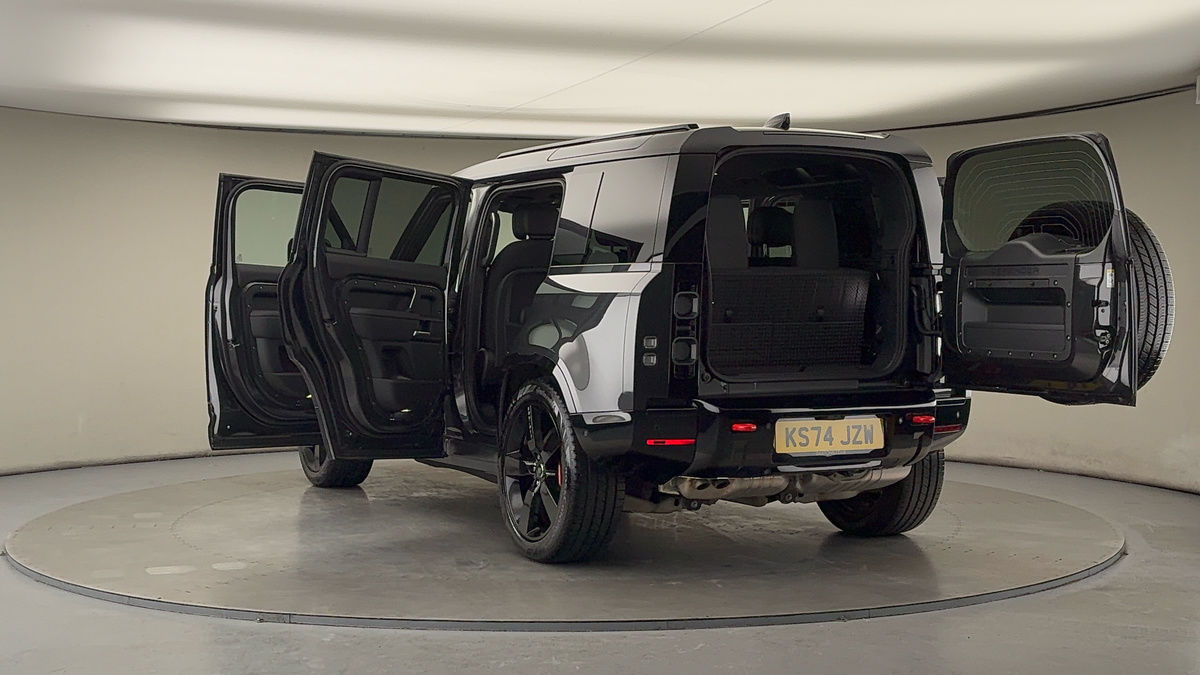 Used Land Rover Defender 110 2024 for sale - 77129253: Photo 23