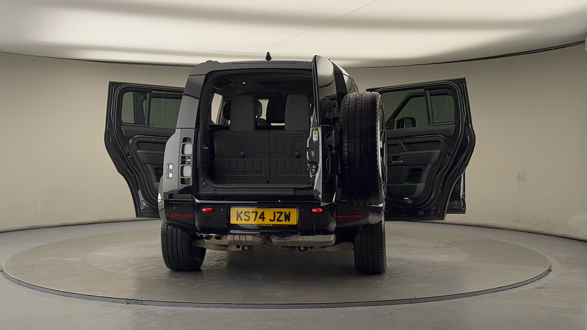 Used Land Rover Defender 110 2024 for sale - 77129253: Photo 61