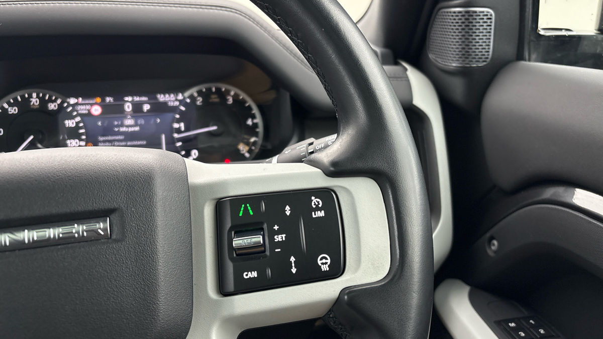 Used Land Rover Defender 110 2023 for sale - 77154144: Photo 14