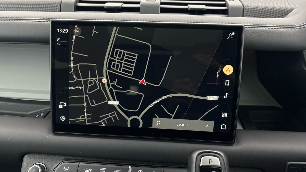 Used Land Rover Defender 110 2023 for sale - 77154144: Photo 17