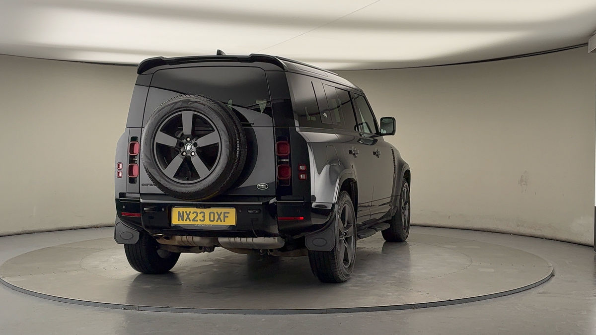 Used Land Rover Defender 110 2023 for sale - 77154144: Photo 40