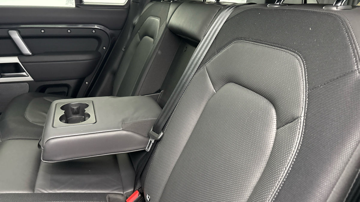 Used Land Rover Defender 110 2023 for sale - 77154144: Photo 9