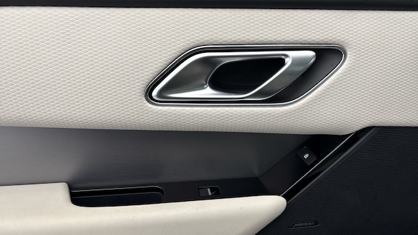 Used Land Rover Range Rover Velar 2022 for sale - 76224274: Photo 19