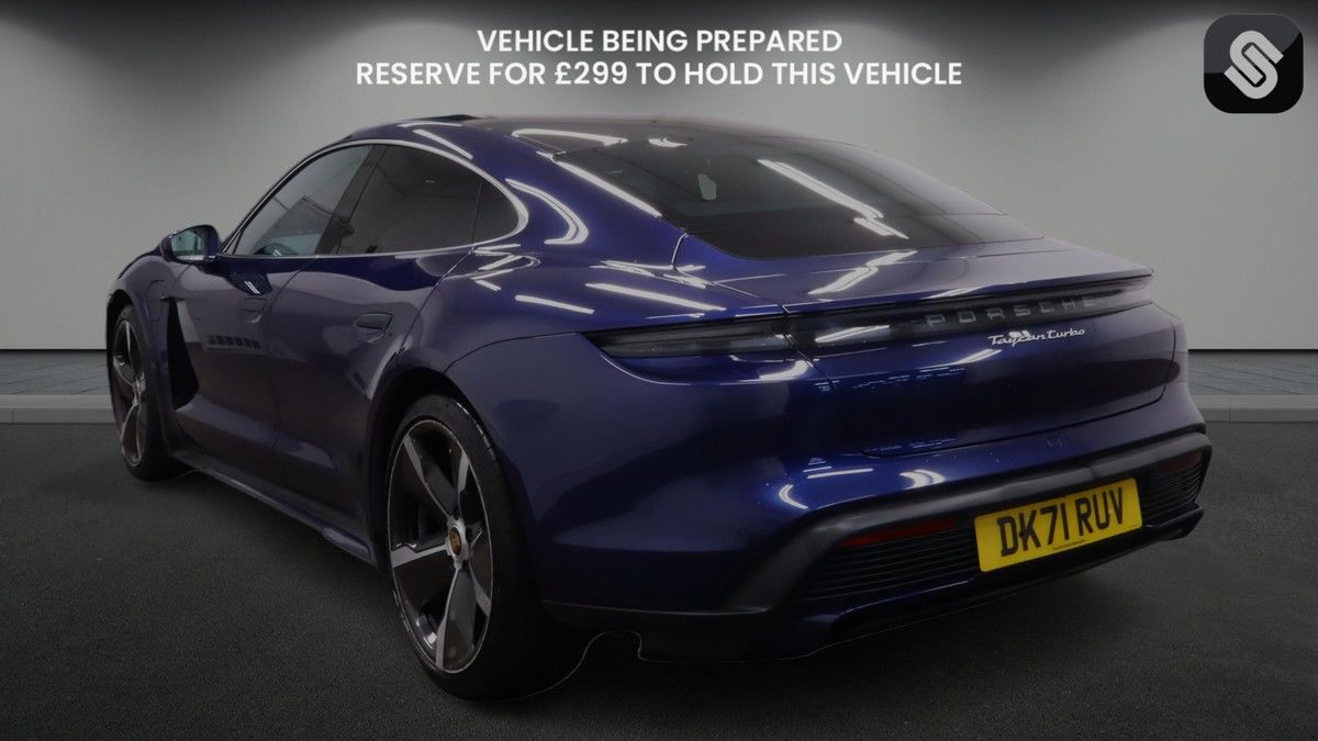 Used Porsche Taycan 2021 for sale - 77622188: Photo 3