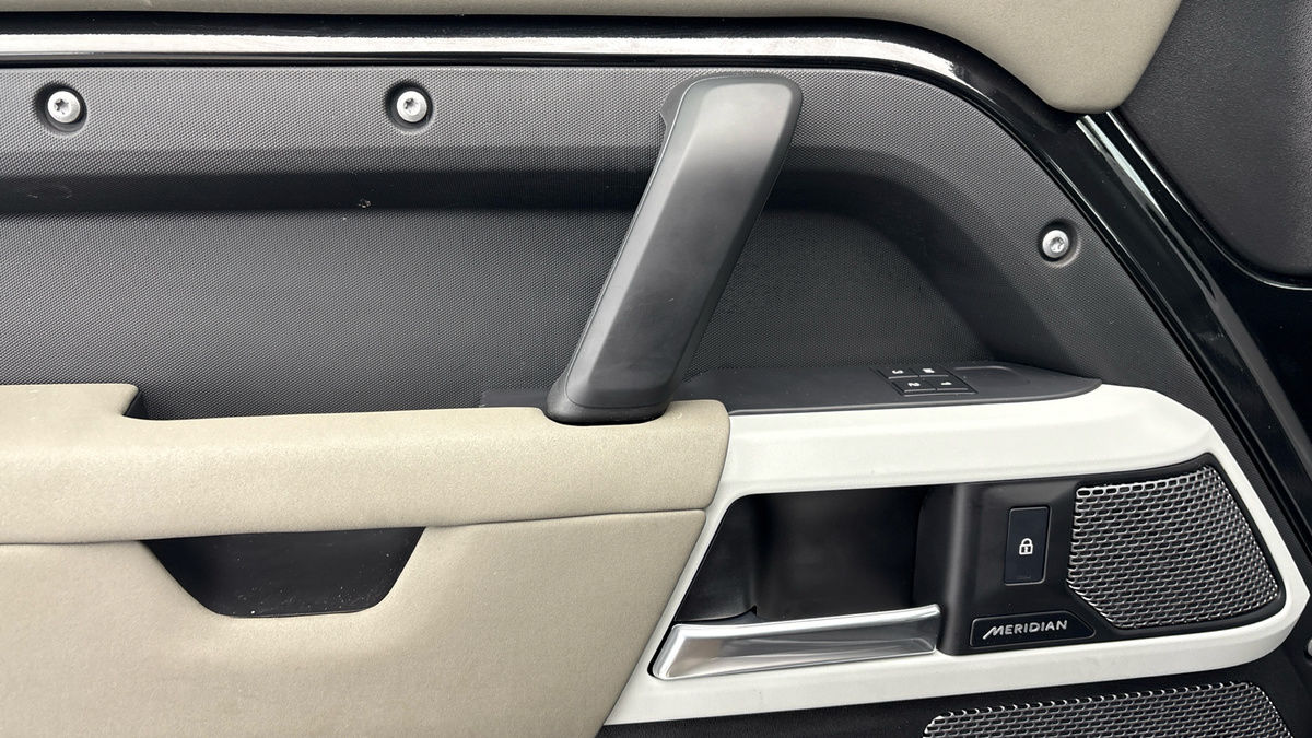 Used Land Rover Defender 110 2023 for sale - 77118326: Photo 19