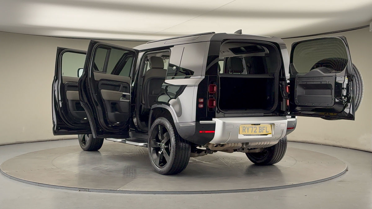 Used Land Rover Defender 110 2023 for sale - 77118326: Photo 23