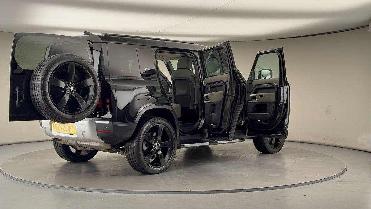 Used Land Rover Defender 110 2023 for sale - 77118326: Photo 58