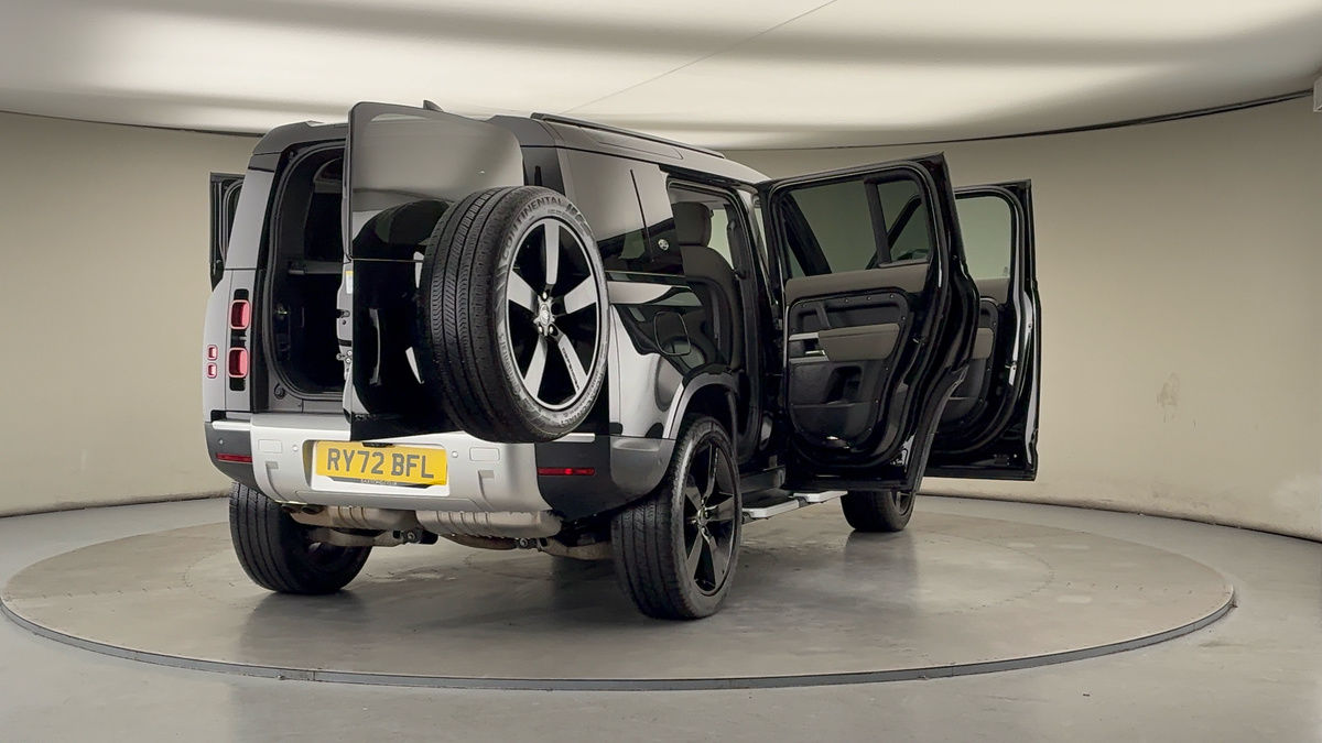 Used Land Rover Defender 110 2023 for sale - 77118326: Photo 59