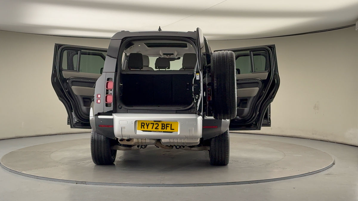 Used Land Rover Defender 110 2023 for sale - 77118326: Photo 60