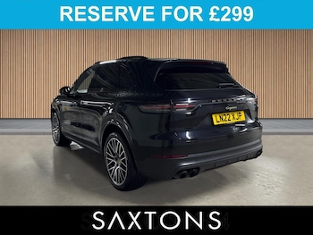 Used Porsche Cayenne 2022 for sale - 79047226: Photo