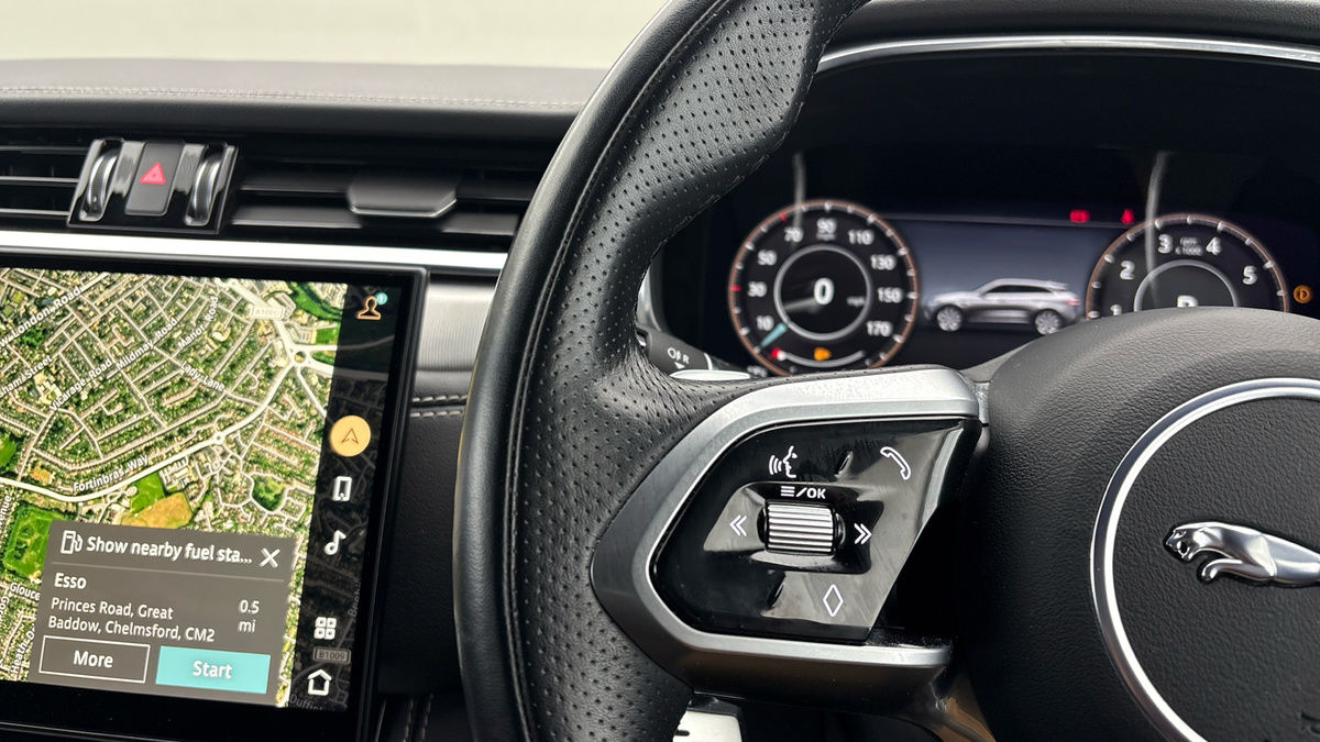 Used Jaguar F-Pace 2021 for sale - 76334500: Photo 13