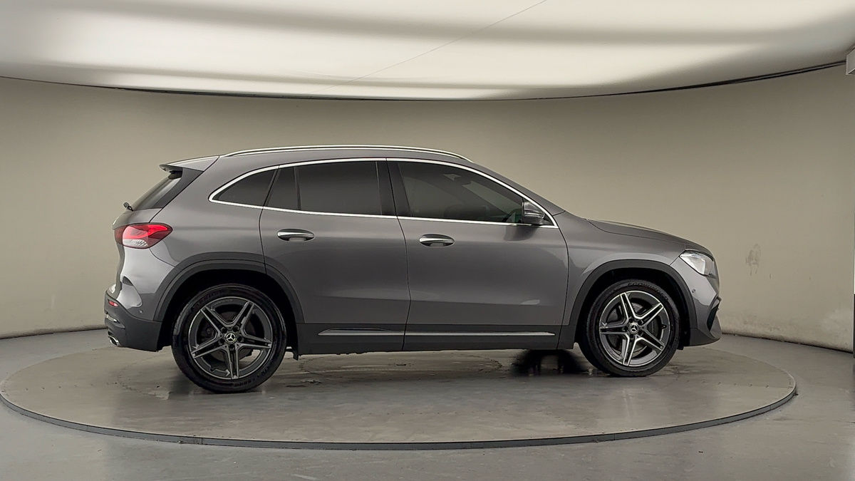 Used Mercedes-Benz GLA 2021 for sale - 77140425: Photo 37