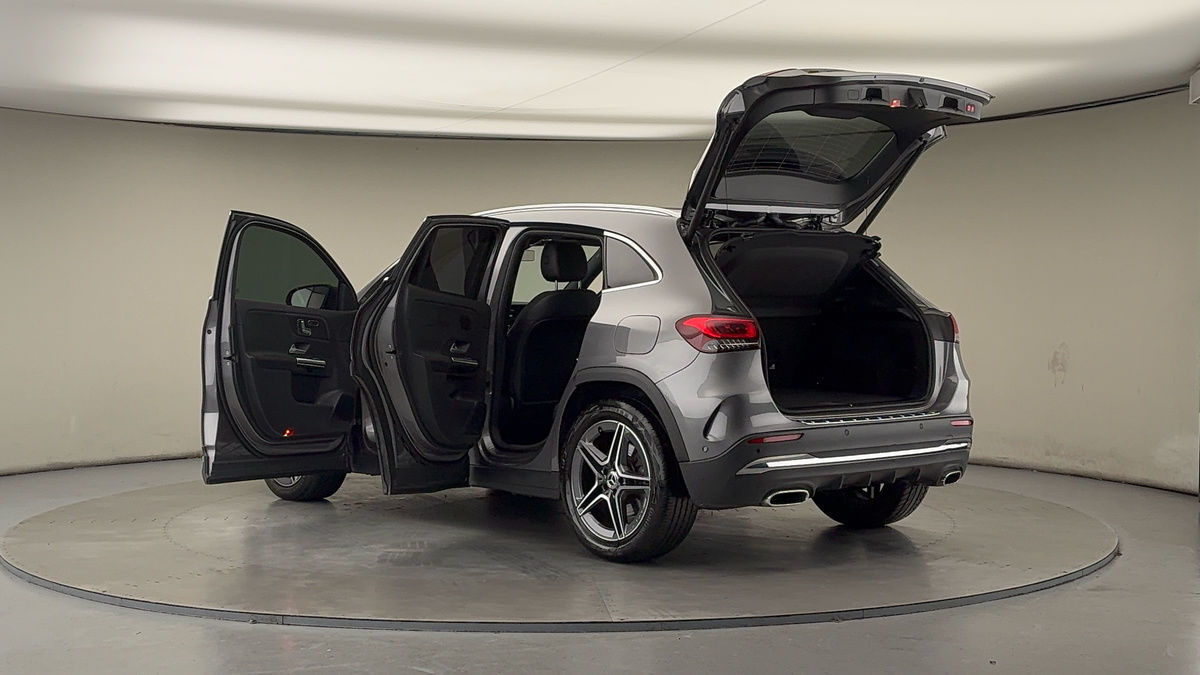 Used Mercedes-Benz GLA 2021 for sale - 77140425: Photo 43