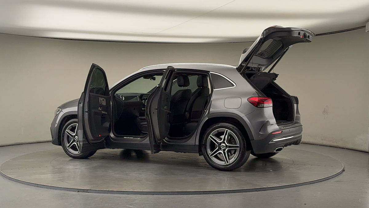 Used Mercedes-Benz GLA 2021 for sale - 77140425: Photo 45