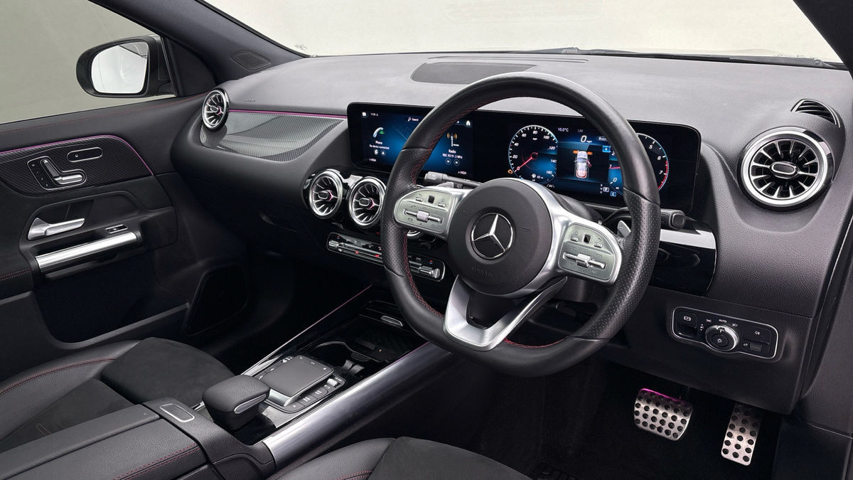 Used Mercedes-Benz GLA 2021 for sale - 77140425: Photo 5