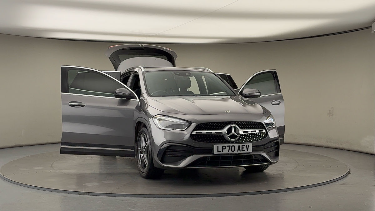 Used Mercedes-Benz GLA 2021 for sale - 77140425: Photo 52