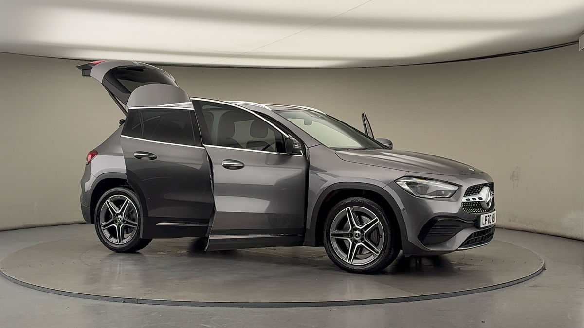 Used Mercedes-Benz GLA 2021 for sale - 77140425: Photo 54