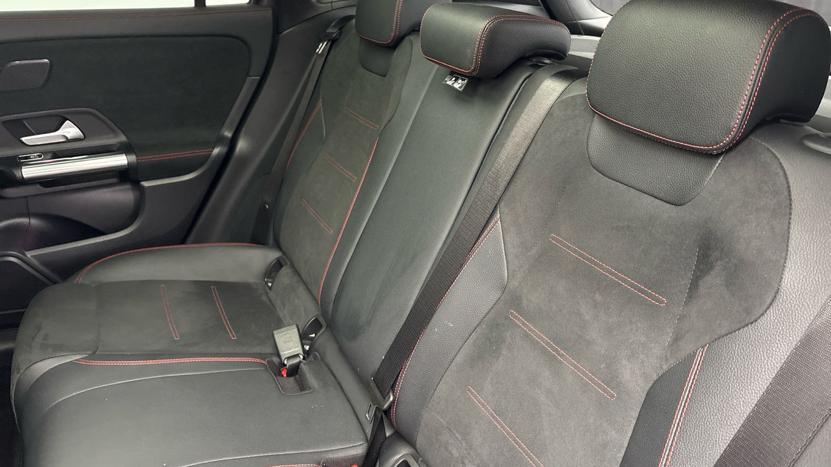 Used Mercedes-Benz GLA 2021 for sale - 77140425: Photo 8