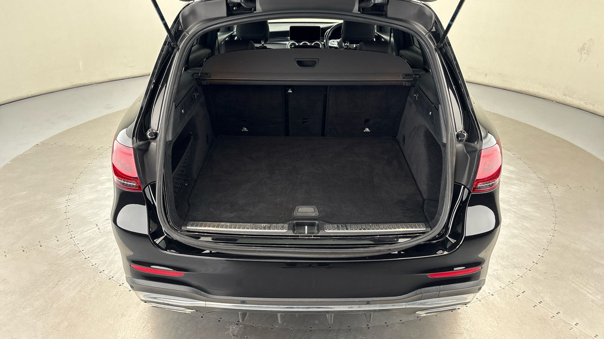 Used Mercedes-Benz GLC 2020 for sale - 76655670: Photo 11