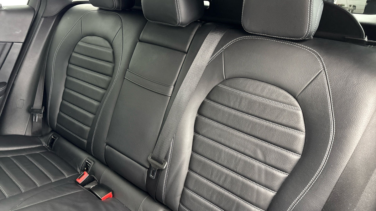 Used Mercedes-Benz GLC 2020 for sale - 76655670: Photo 8