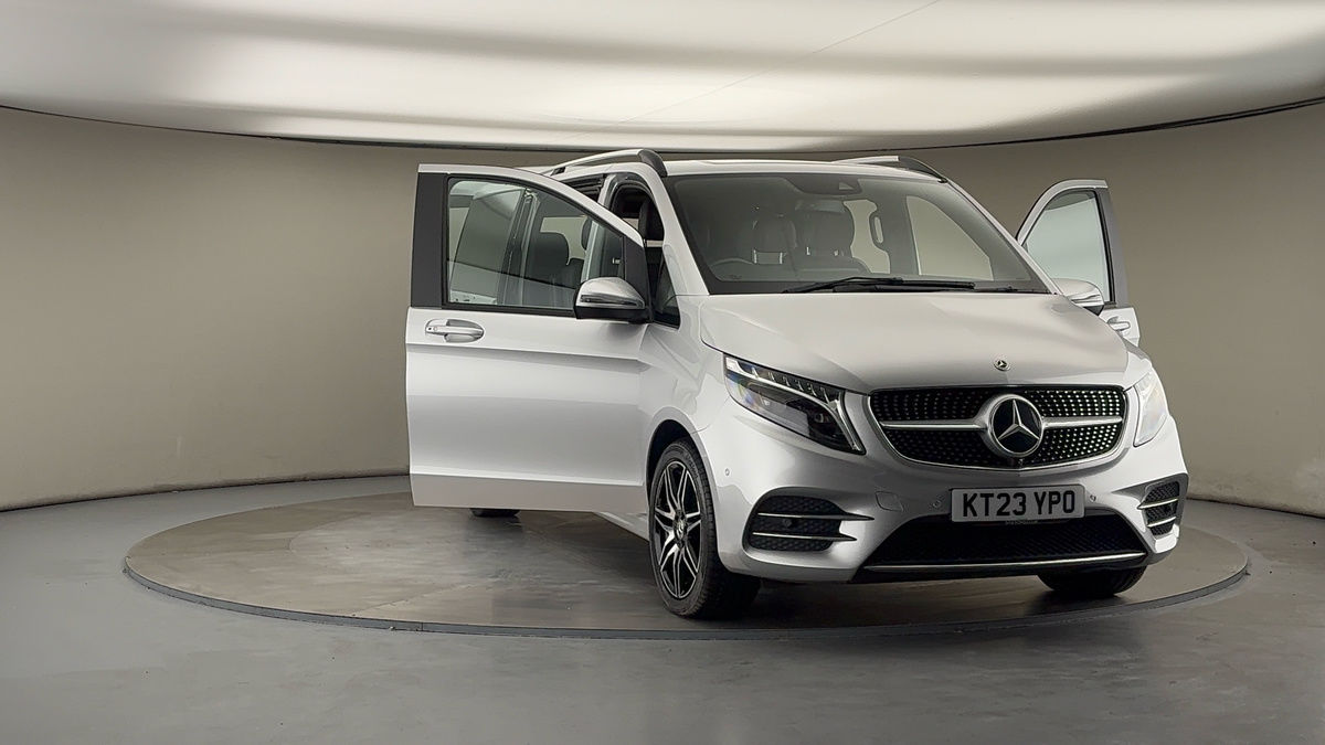 Used Mercedes-Benz V-Class 2023 for sale - 78213266: Photo 64