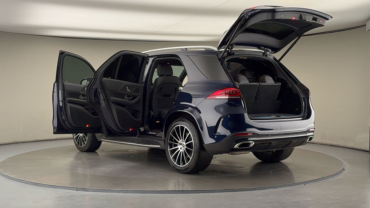 Used Mercedes-Benz GLE 2022 for sale - 75987102: Photo 45