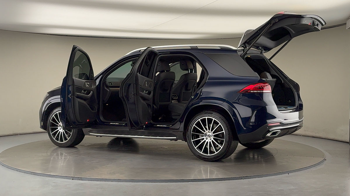 Used Mercedes-Benz GLE 2022 for sale - 75987102: Photo 47