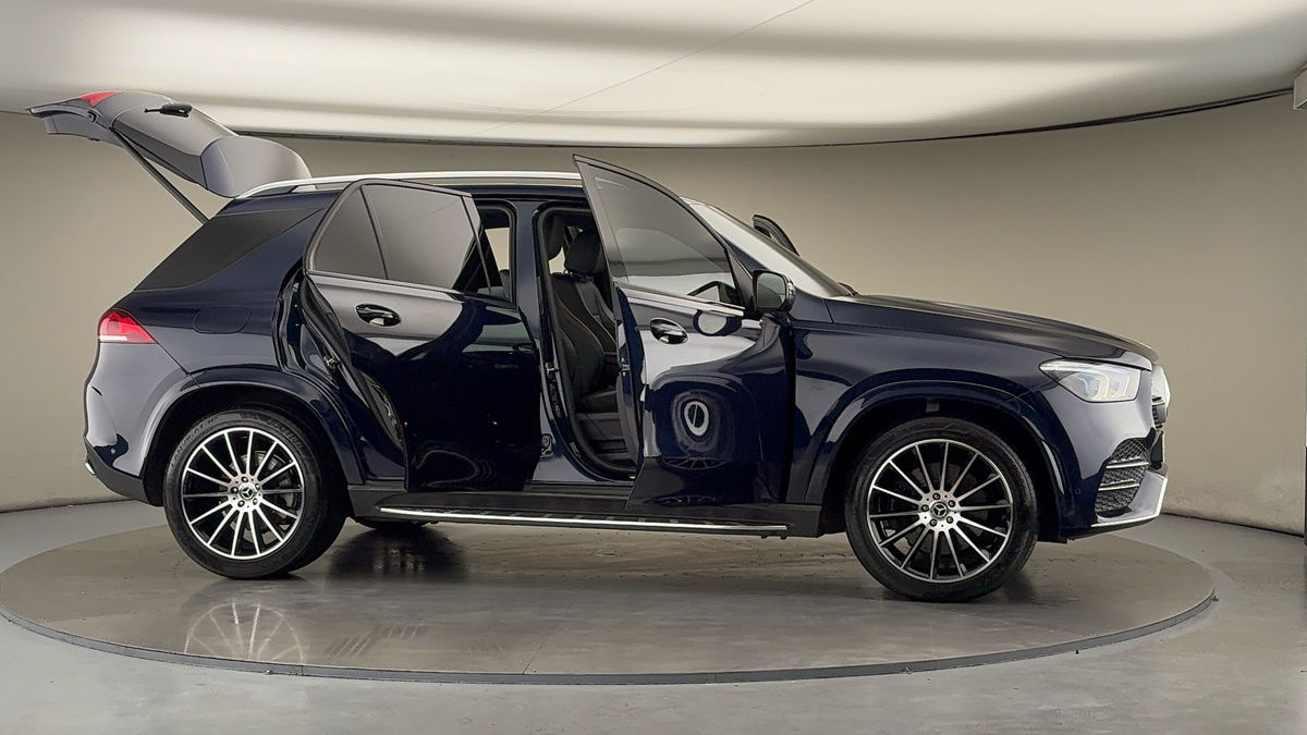 Used Mercedes-Benz GLE 2022 for sale - 75987102: Photo 57