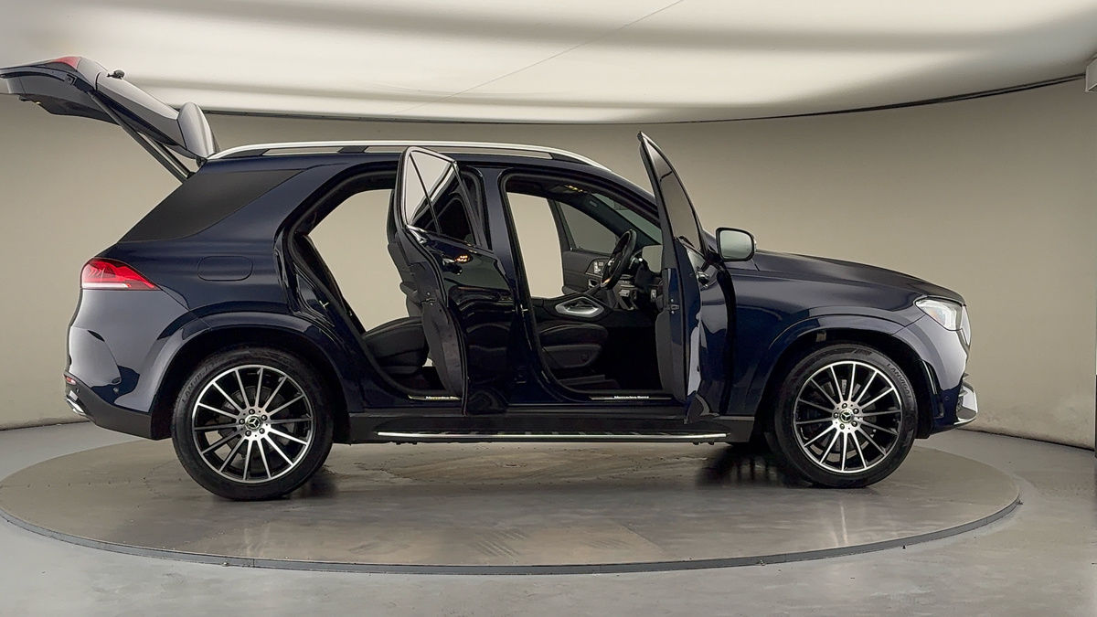 Used Mercedes-Benz GLE 2022 for sale - 75987102: Photo 58